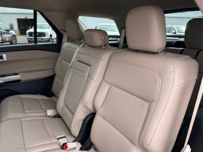 2024 Ford Explorer XLT