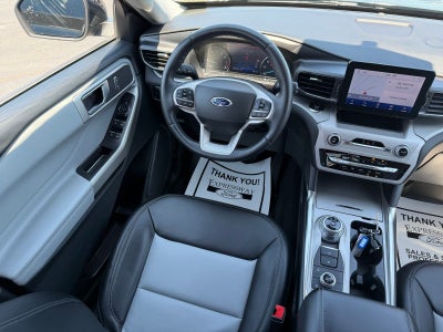 2023 Ford Explorer XLT
