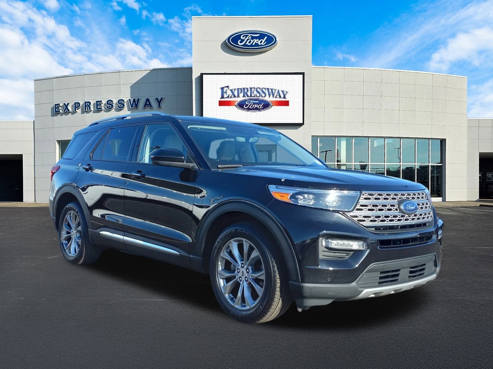 2023 Ford Explorer Limited