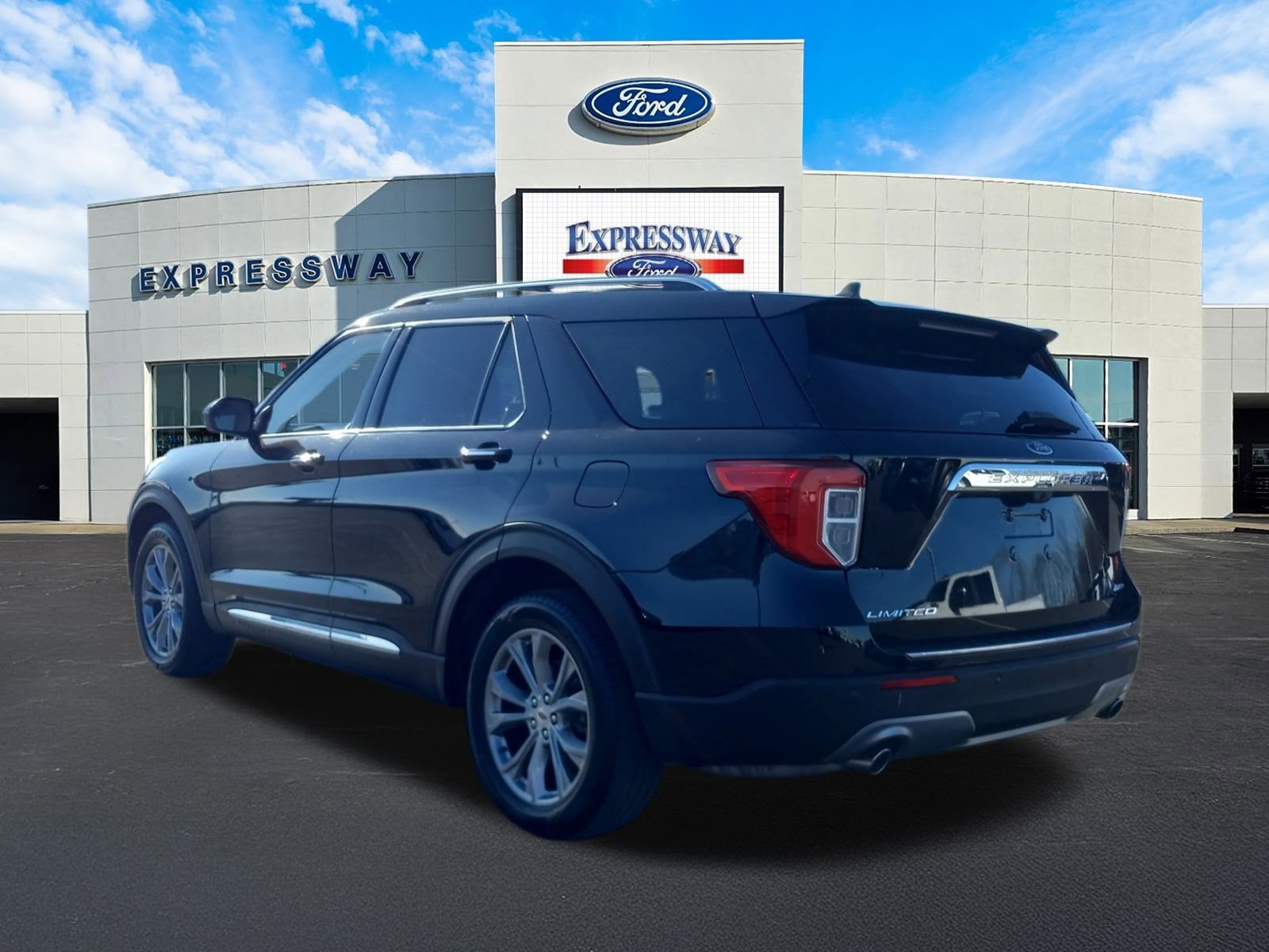 2023 Ford Explorer Limited
