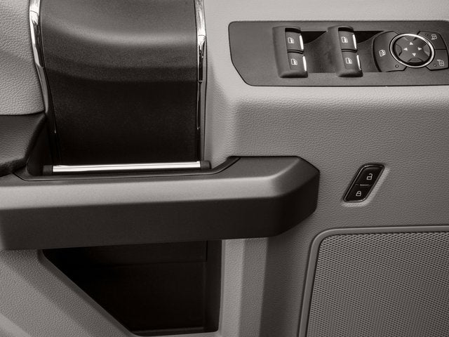 2016 Ford F-150 2WD SuperCrew 145" XLT