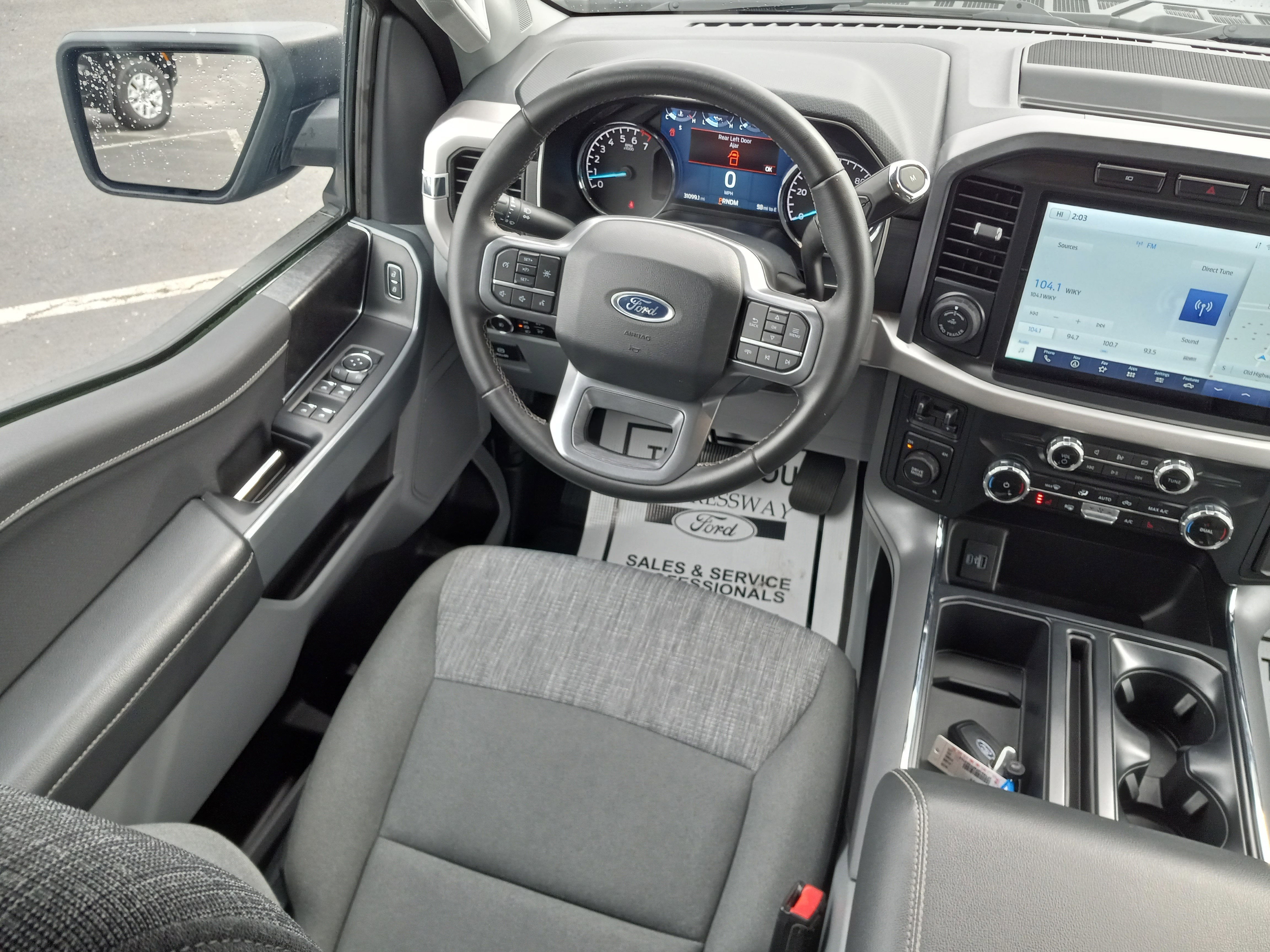 2023 Ford F-150 XLT 4WD SuperCrew 5.5' Box