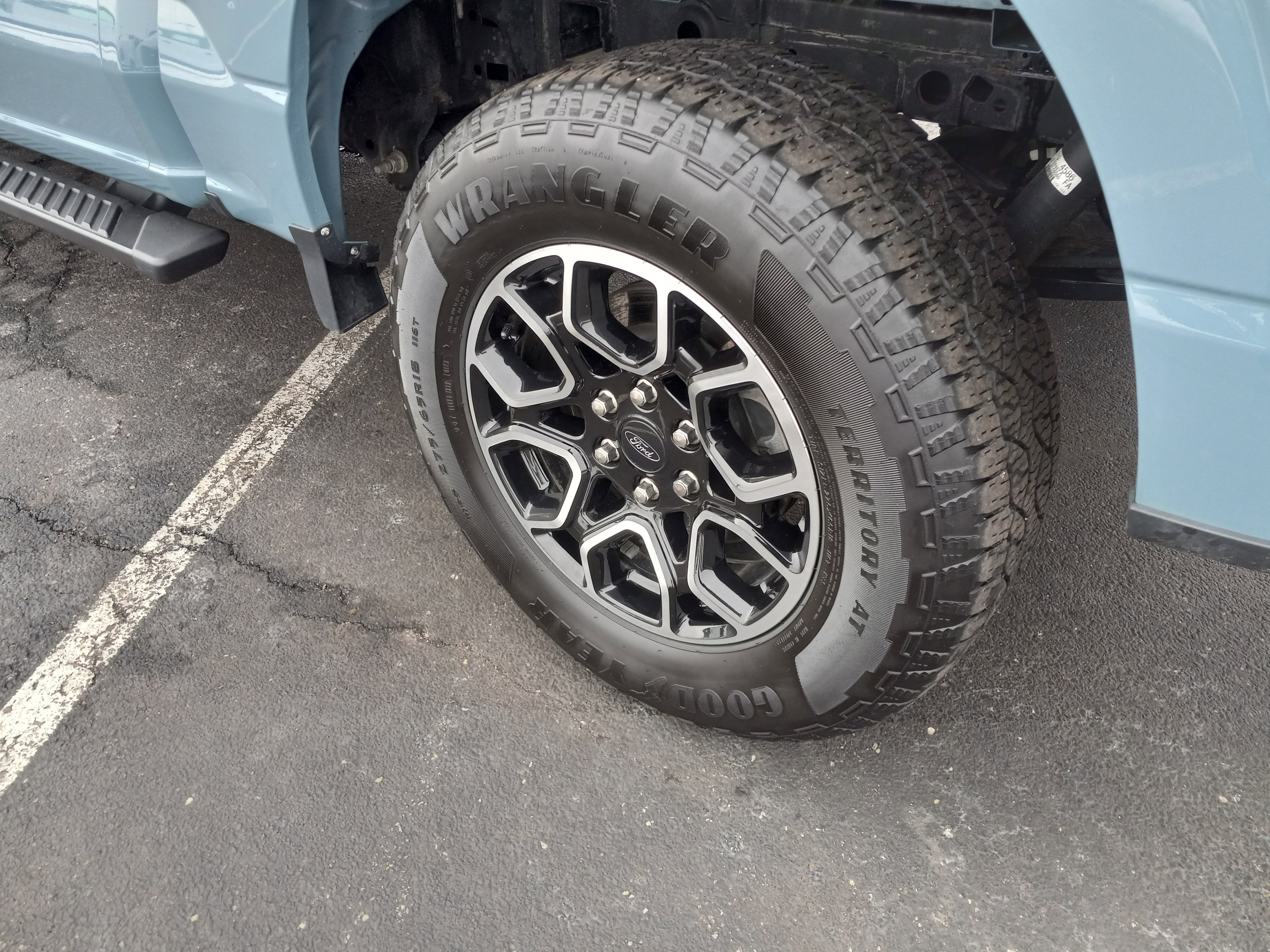 2023 Ford F-150 XLT 4WD SuperCrew 5.5' Box