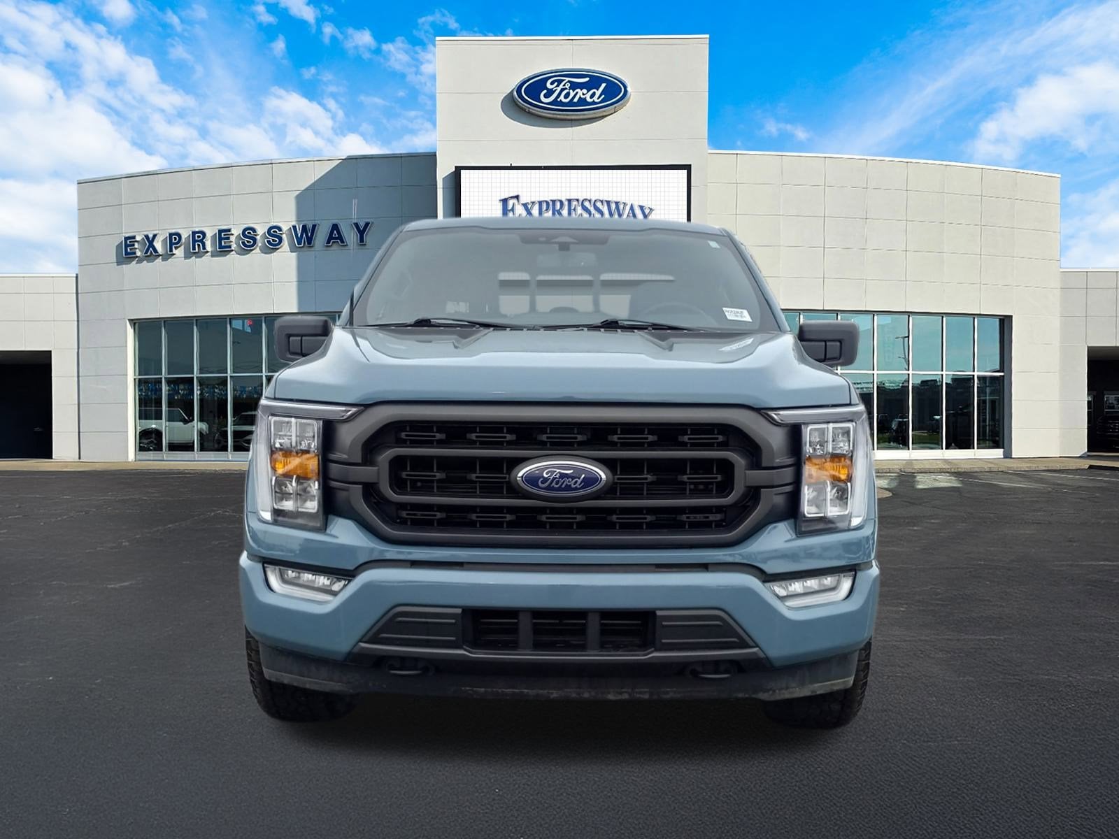 2023 Ford F-150 XLT 4WD SuperCrew 5.5' Box