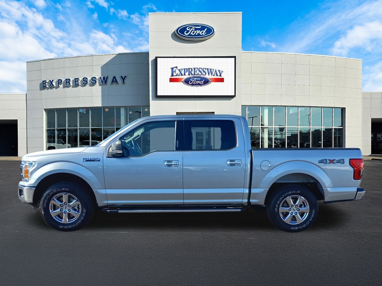 2020 Ford F-150 XLT 4WD SuperCrew 5.5' Box