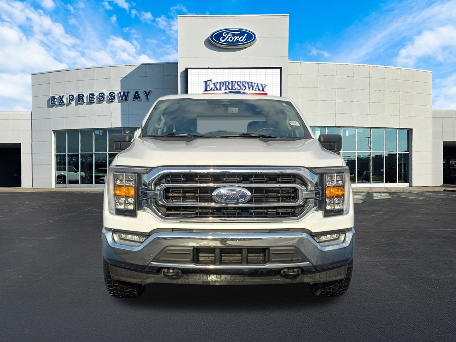2022 Ford F-150 XLT 4WD SuperCrew 5.5' Box