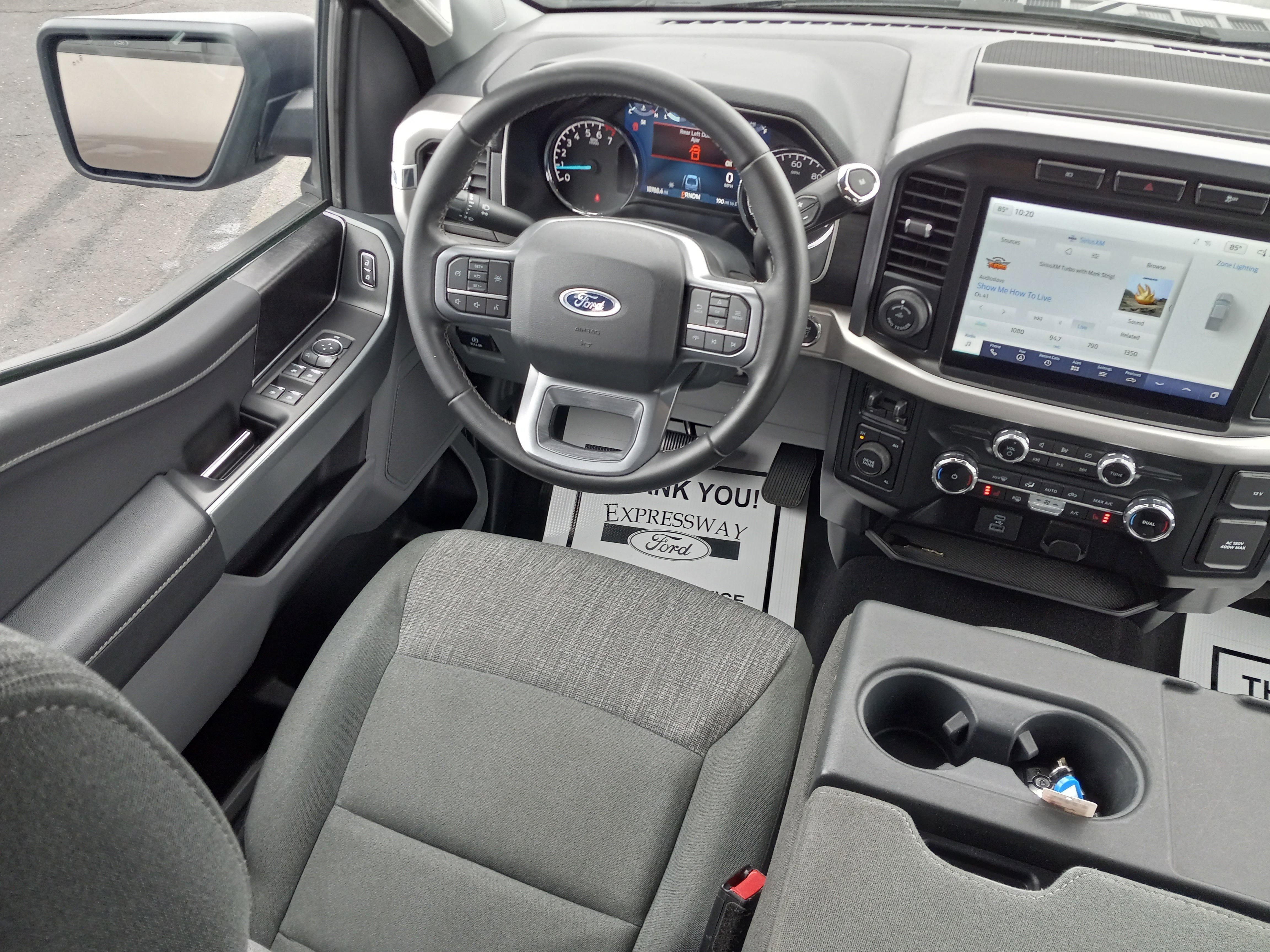 2023 Ford F-150 XLT 4WD SuperCrew 5.5' Box