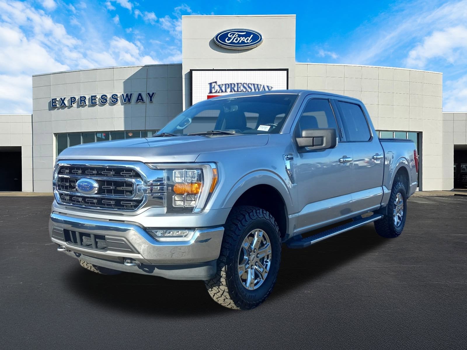 2021 Ford F-150 XLT 4WD SuperCrew 5.5' Box