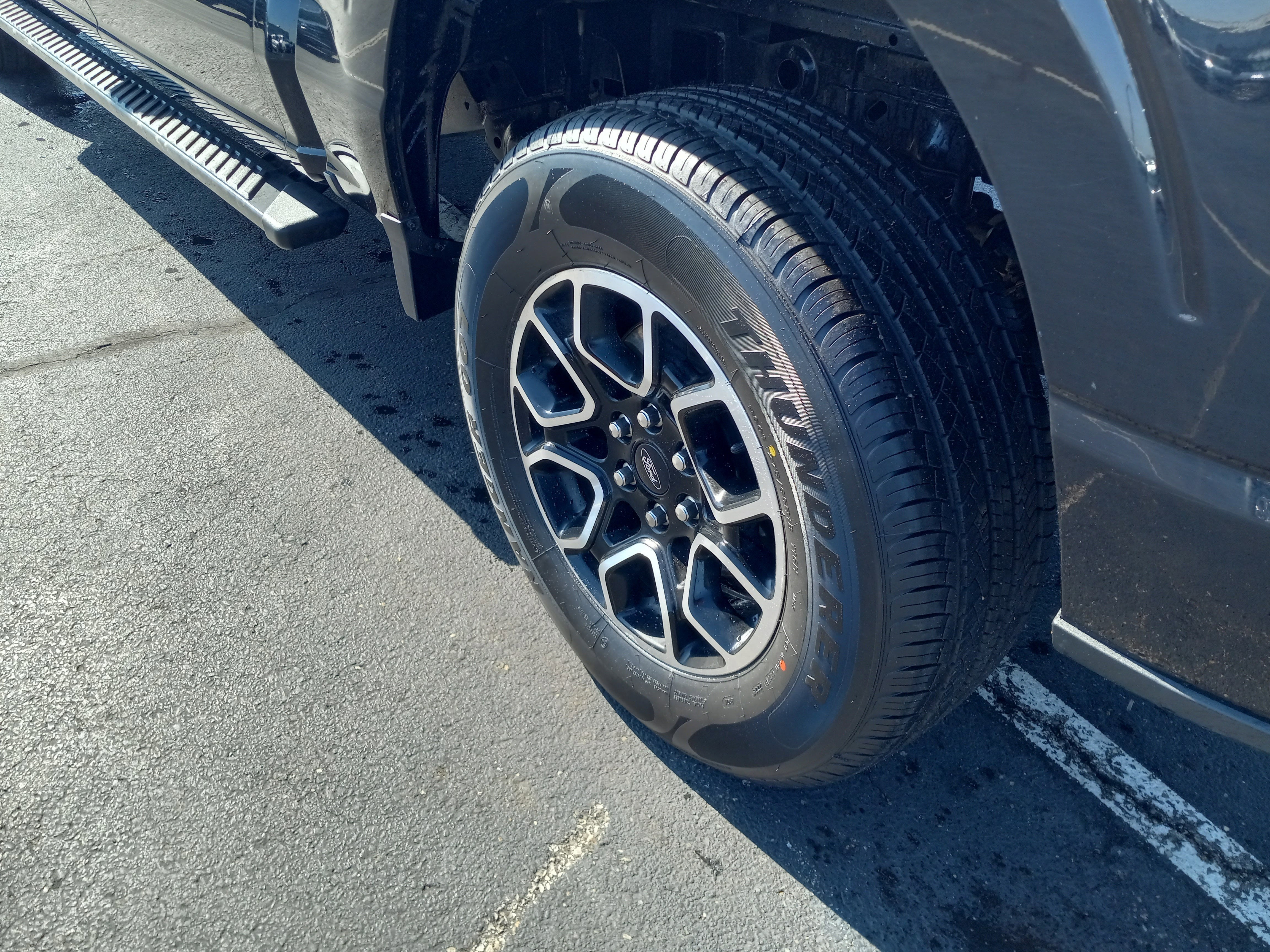 2023 Ford F-150 XLT 4WD SuperCrew 5.5' Box