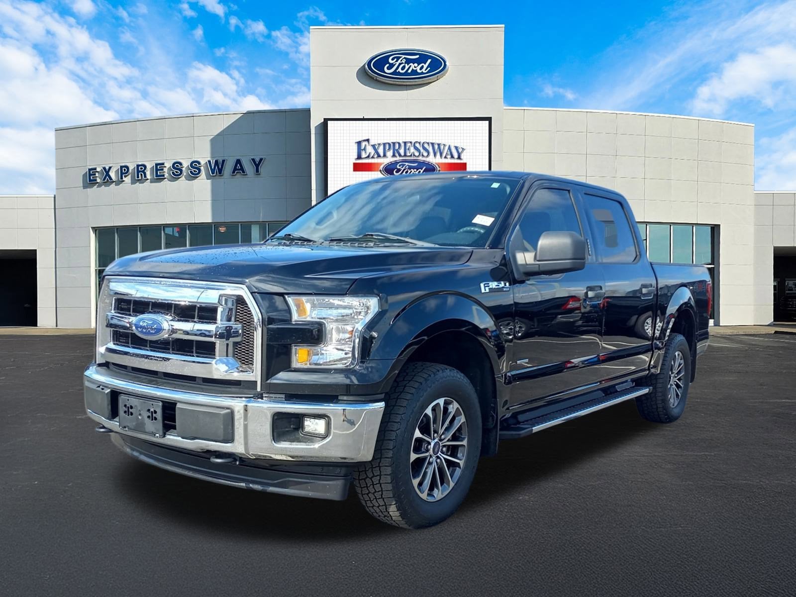 2017 Ford F-150 XLT 4WD SuperCrew 5.5' Box