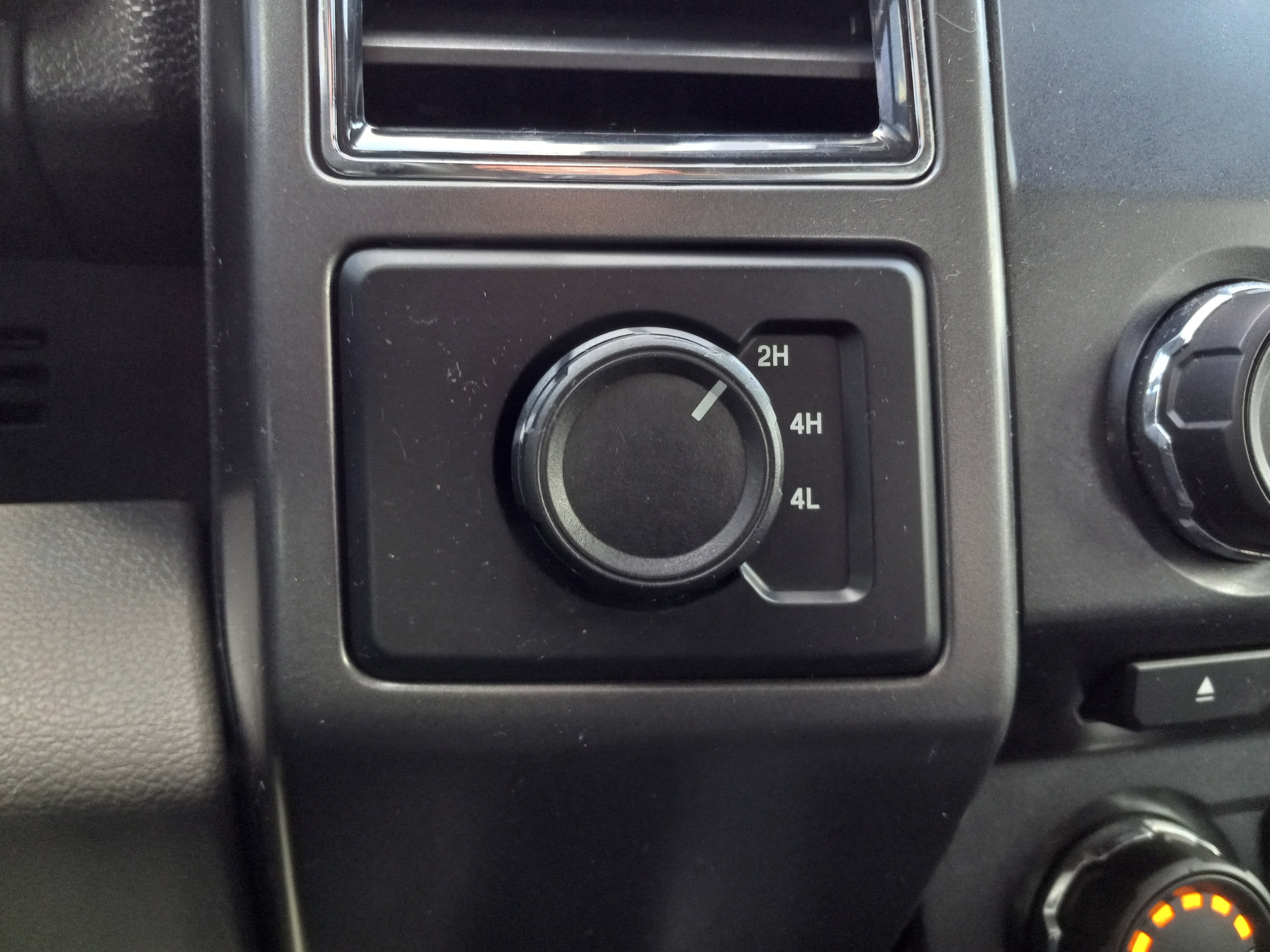 2017 Ford F-150 XLT 4WD SuperCrew 5.5' Box