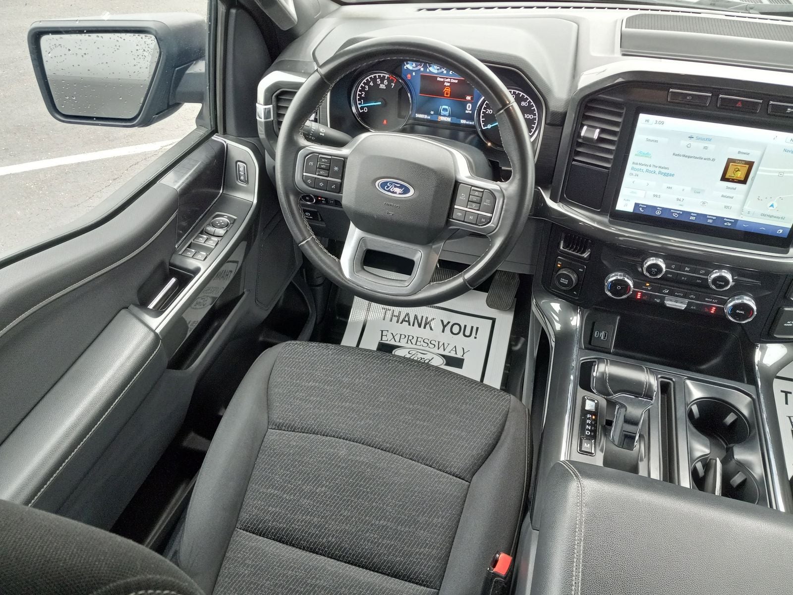 2023 Ford F-150 XLT 4WD SuperCrew 5.5' Box