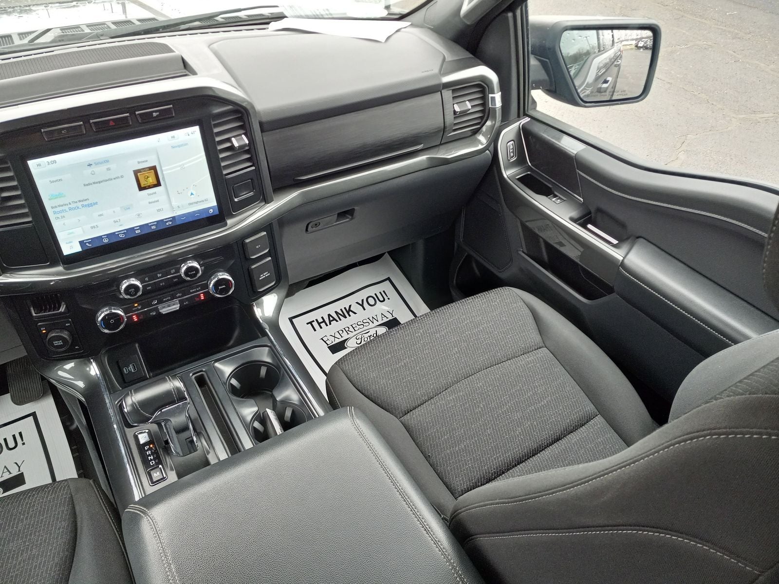 2023 Ford F-150 XLT 4WD SuperCrew 5.5' Box