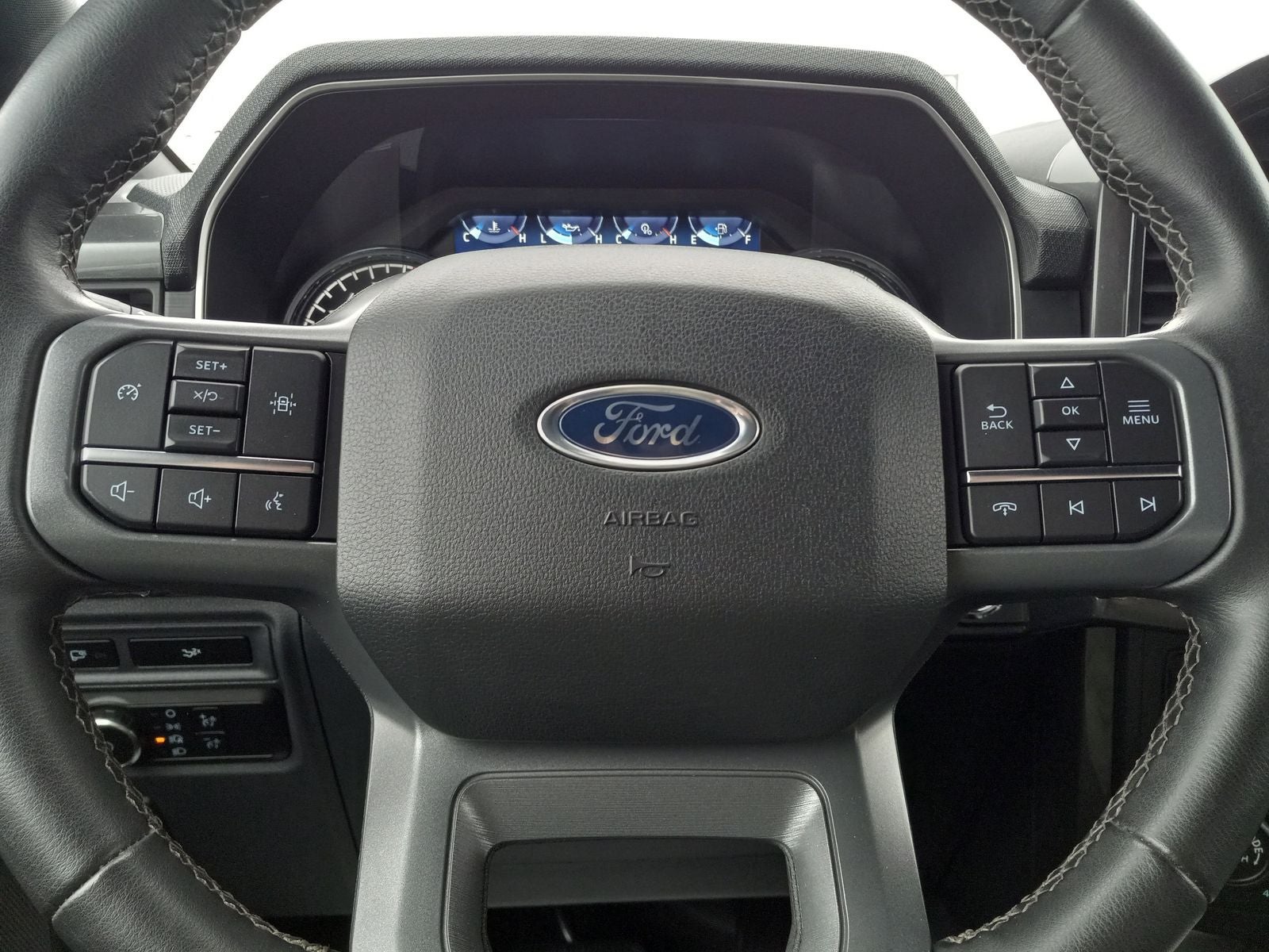 2023 Ford F-150 XLT 4WD SuperCrew 5.5' Box