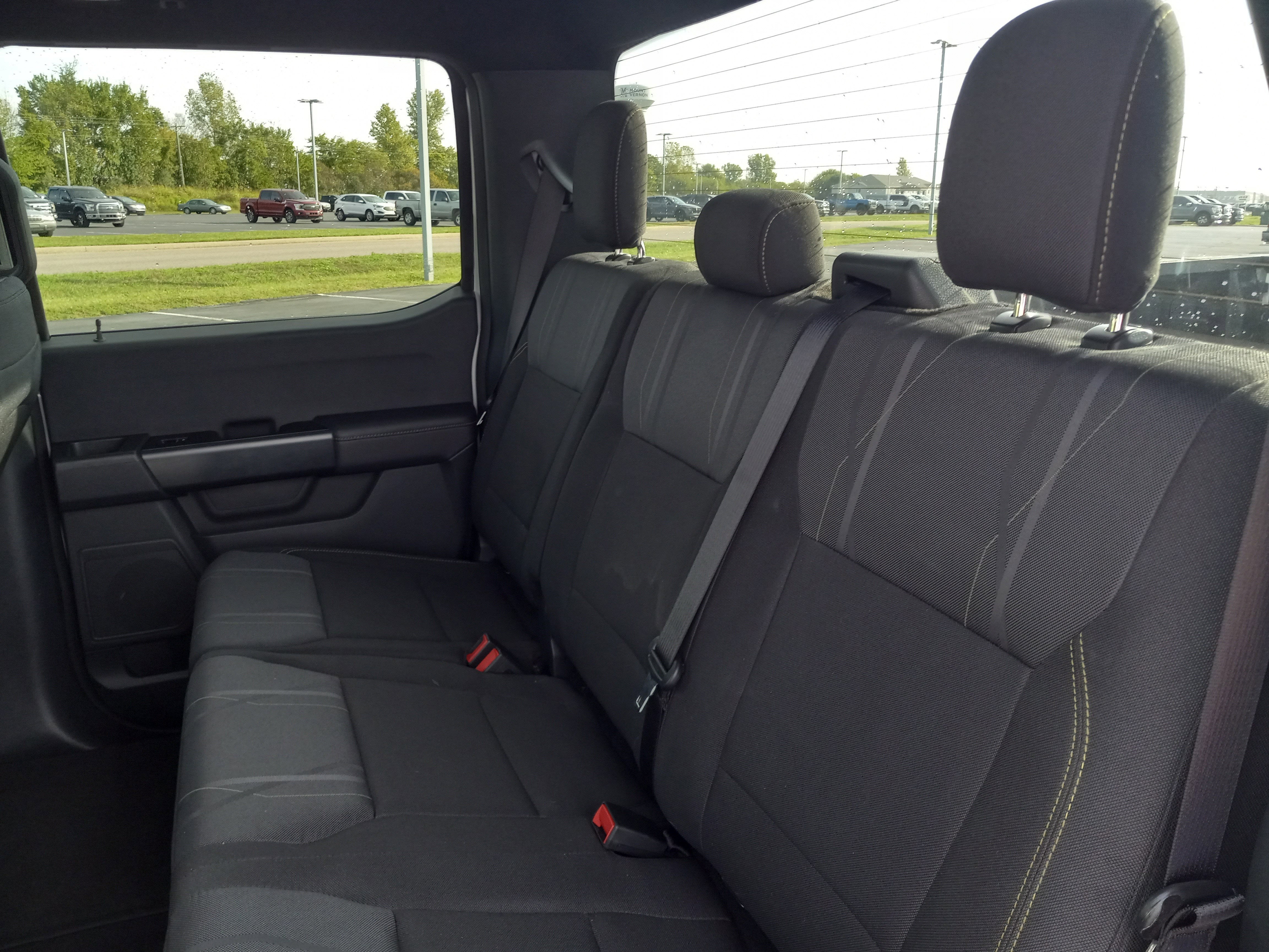 2025 Ford F-150 STX 4WD SuperCrew 5.5' Box