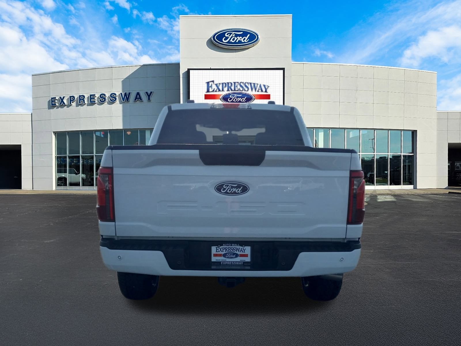 2025 Ford F-150 STX 4WD SuperCrew 5.5' Box