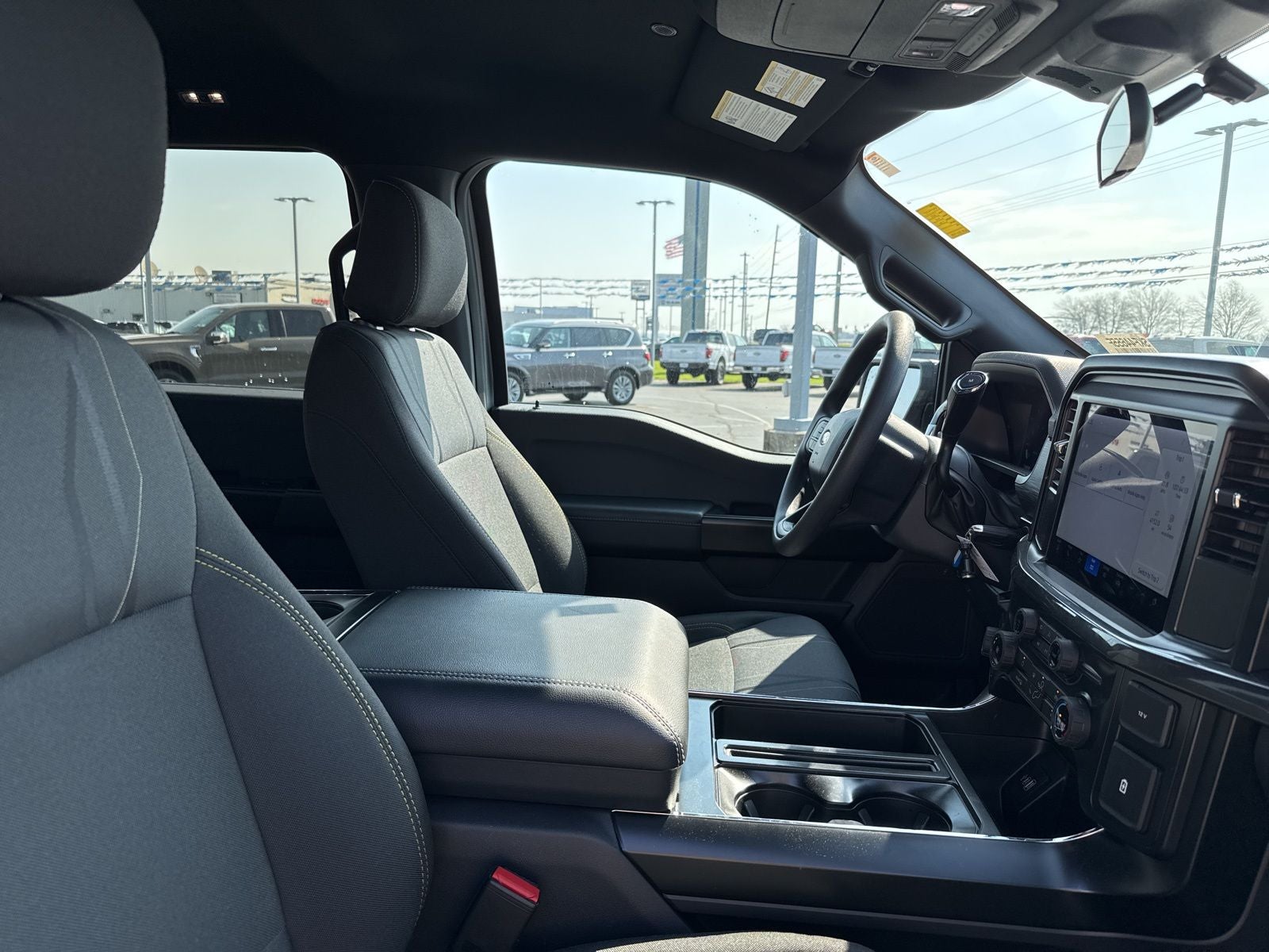 2025 Ford F-150 STX 4WD SuperCrew 5.5' Box