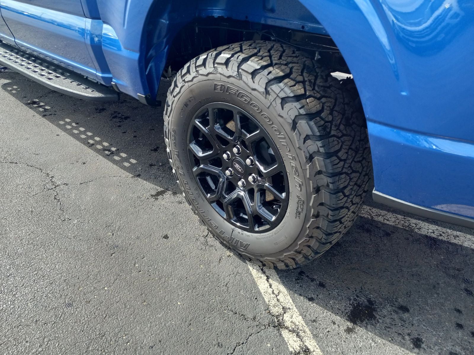 2025 Ford F-150 STX 4WD SuperCrew 5.5' Box