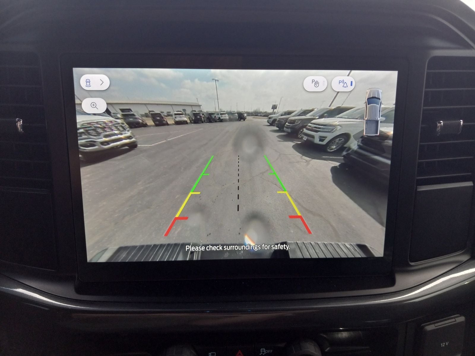 2025 Ford F-150 STX 4WD SuperCrew 5.5' Box