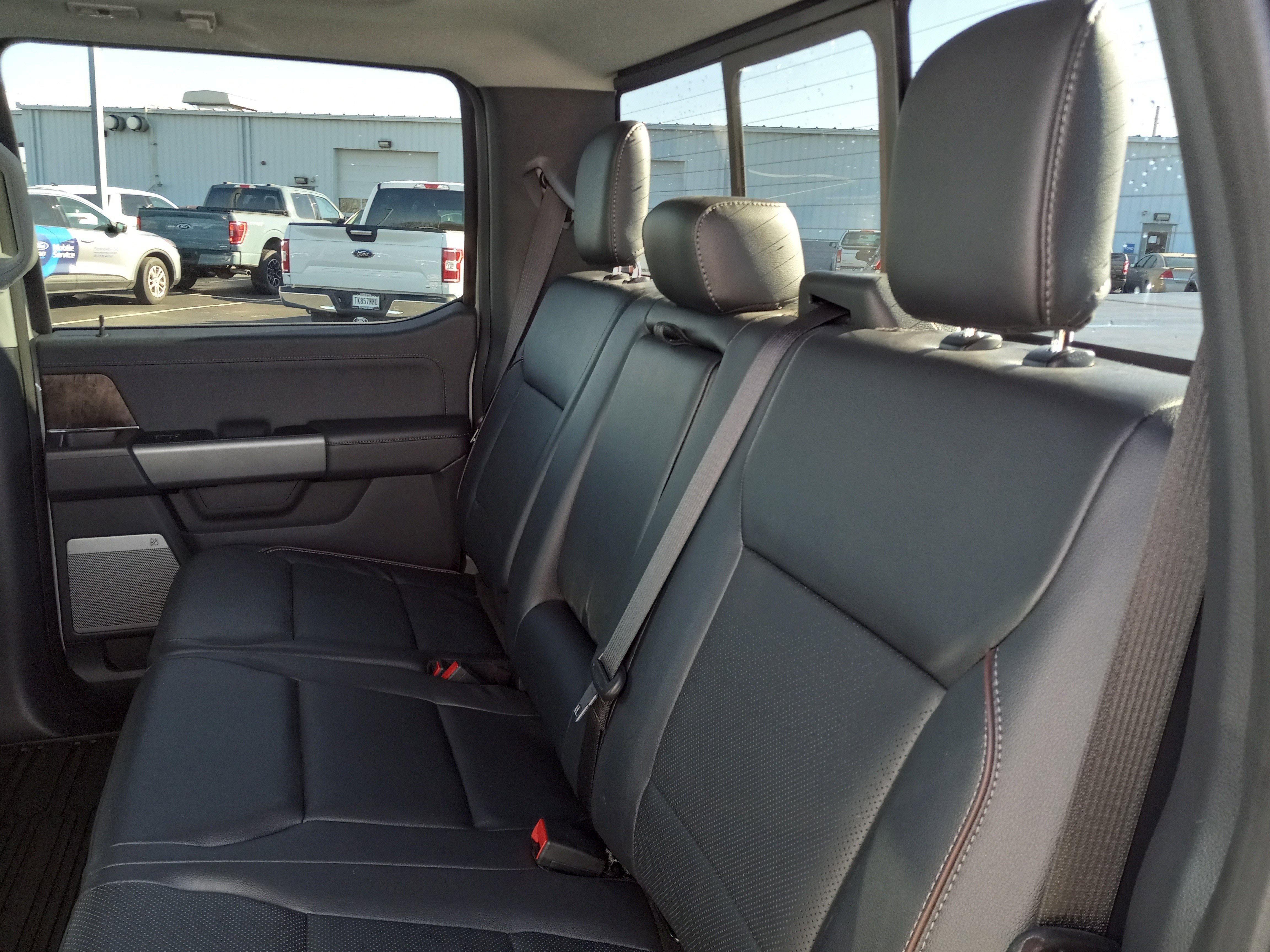 2023 Ford F-150 LARIAT 4WD SuperCrew 5.5' Box