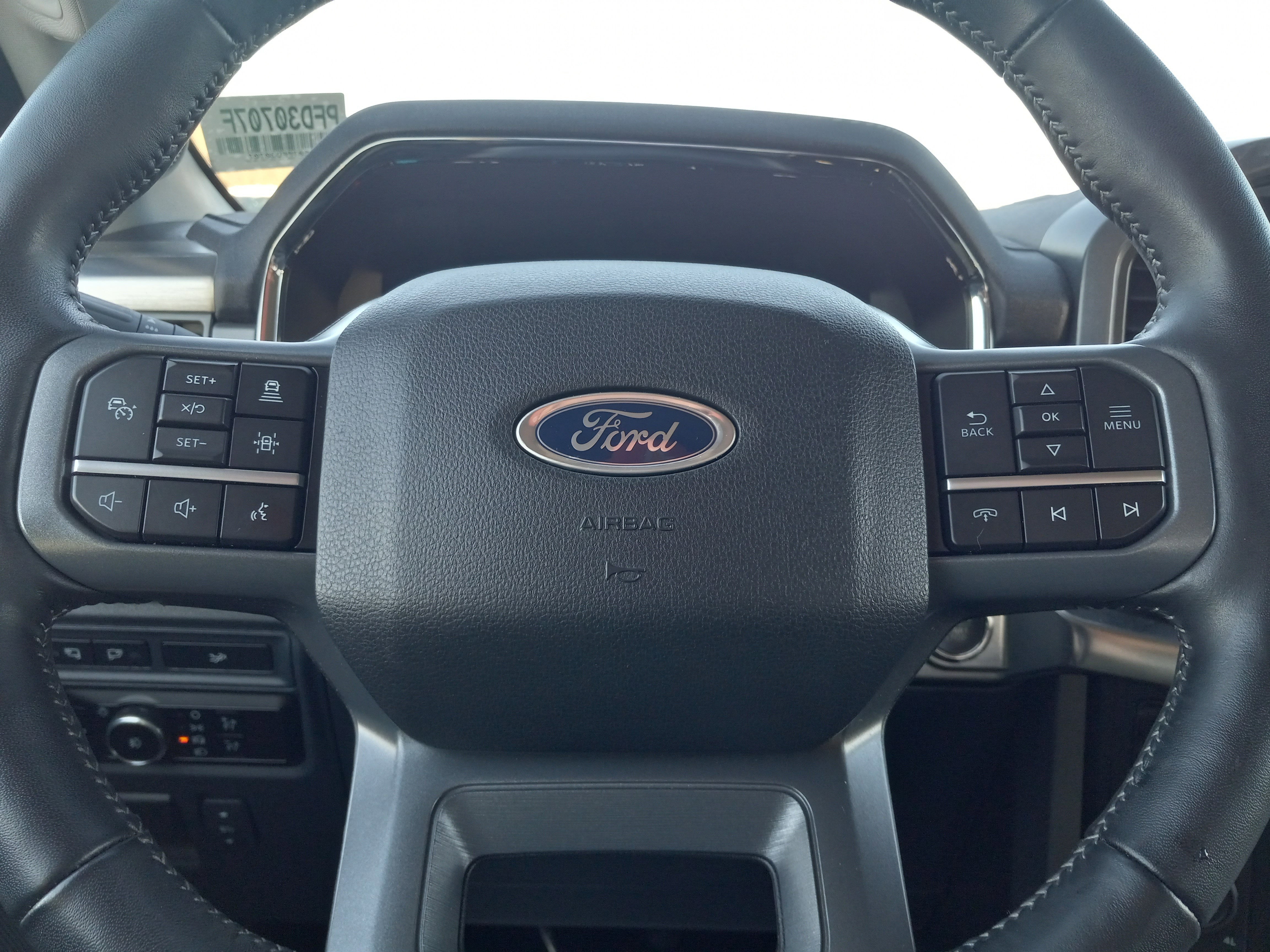 2023 Ford F-150 LARIAT 4WD SuperCrew 5.5' Box