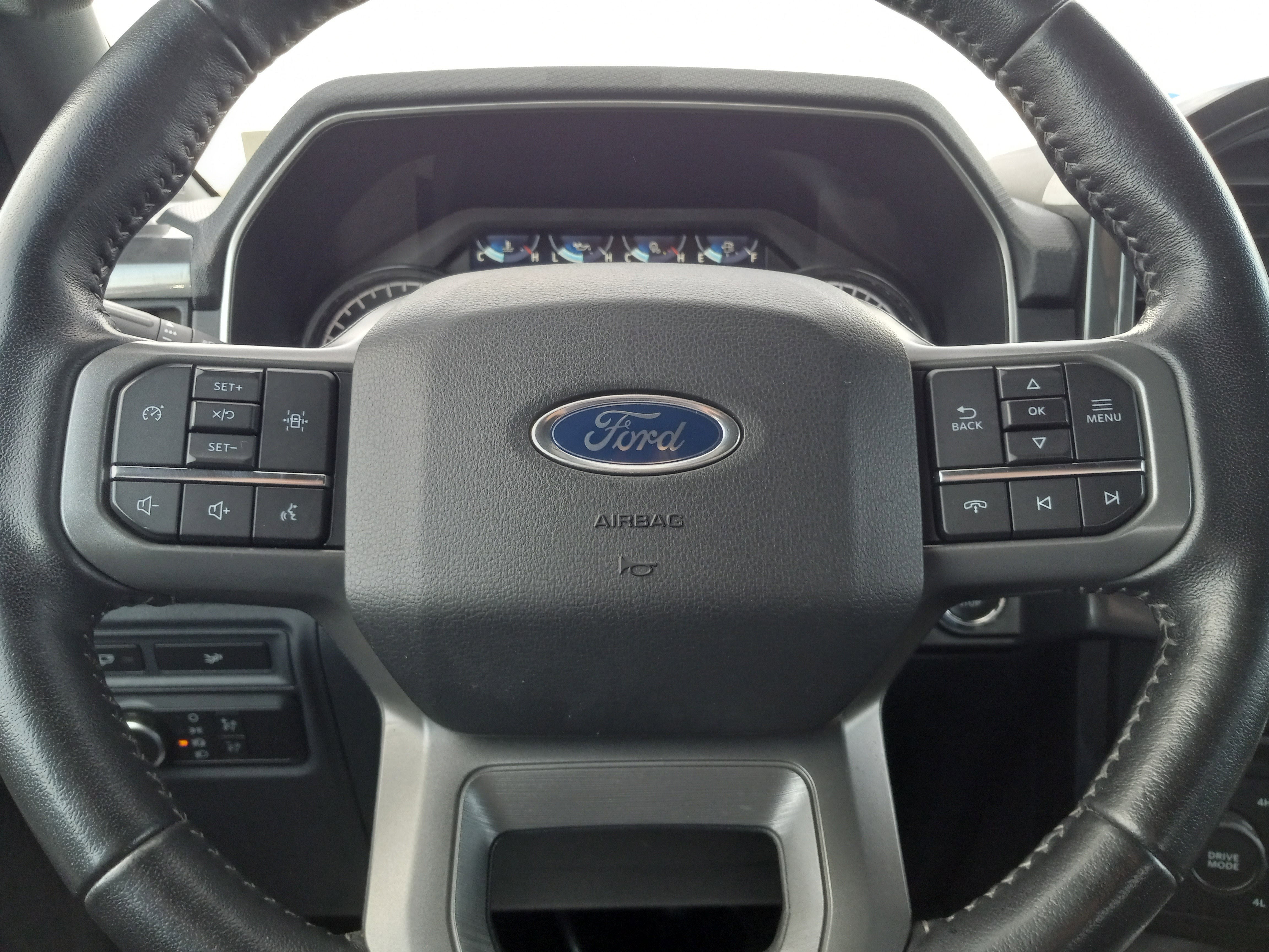 2022 Ford F-150 XLT 4WD SuperCrew 5.5' Box