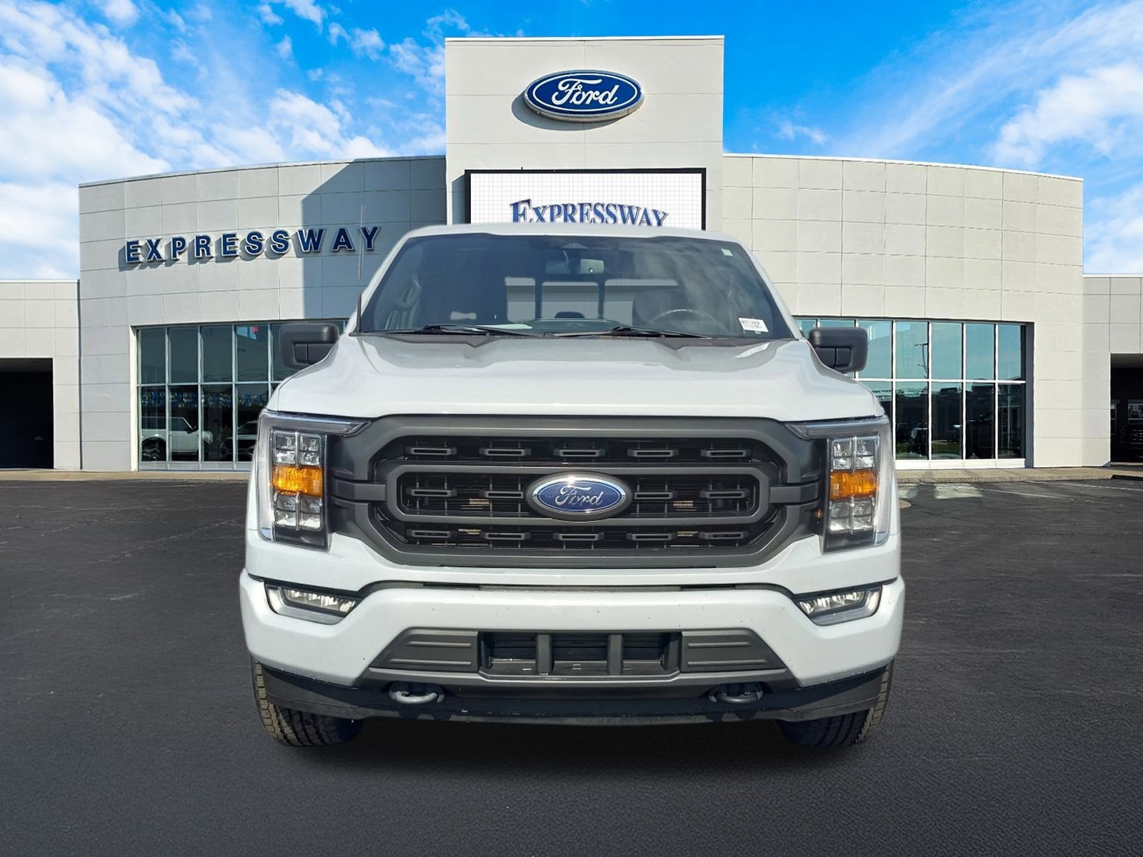 2022 Ford F-150 XLT 4WD SuperCrew 5.5' Box