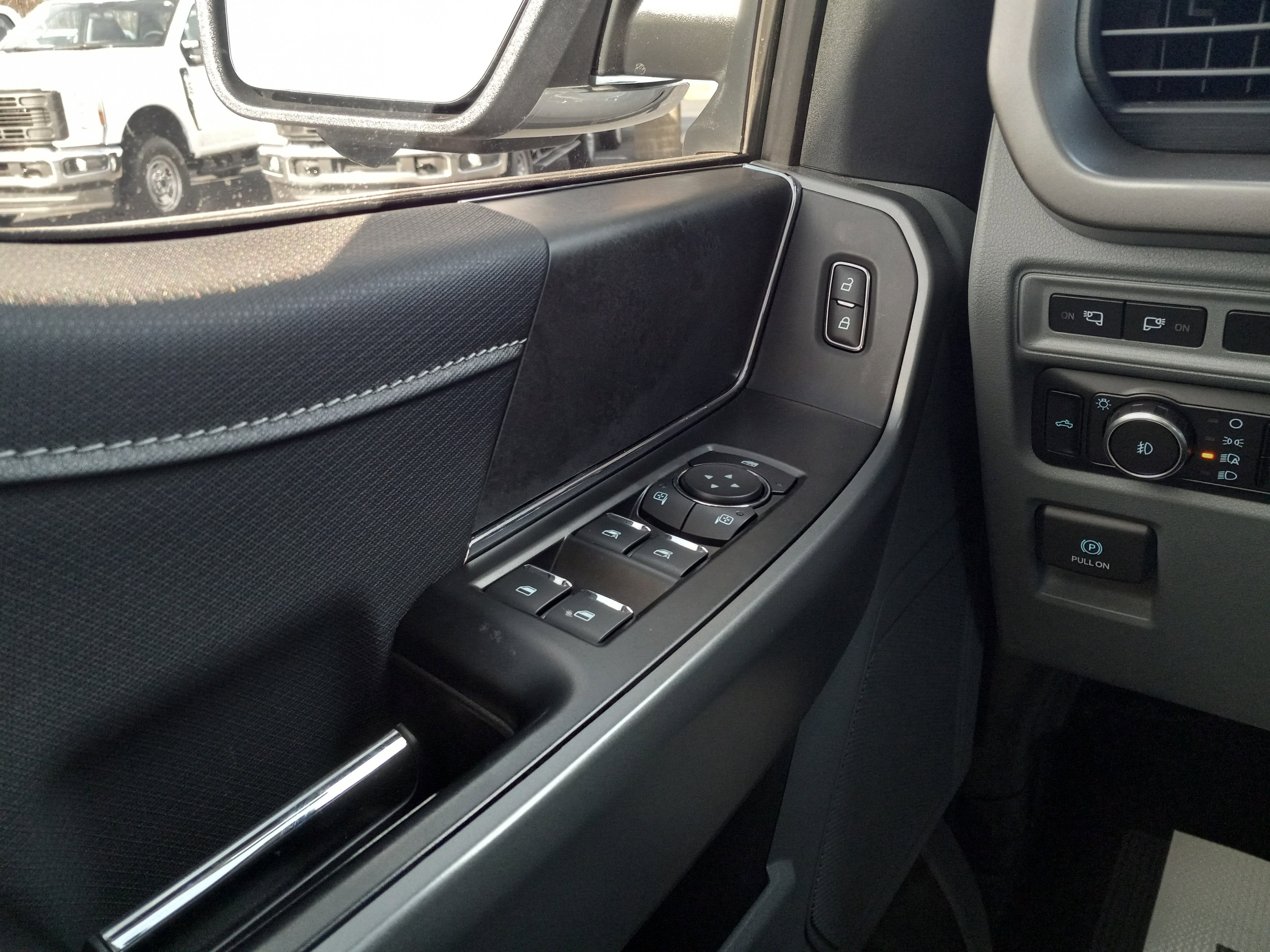 2024 Ford F-150 XLT 4WD SuperCrew 5.5' Box