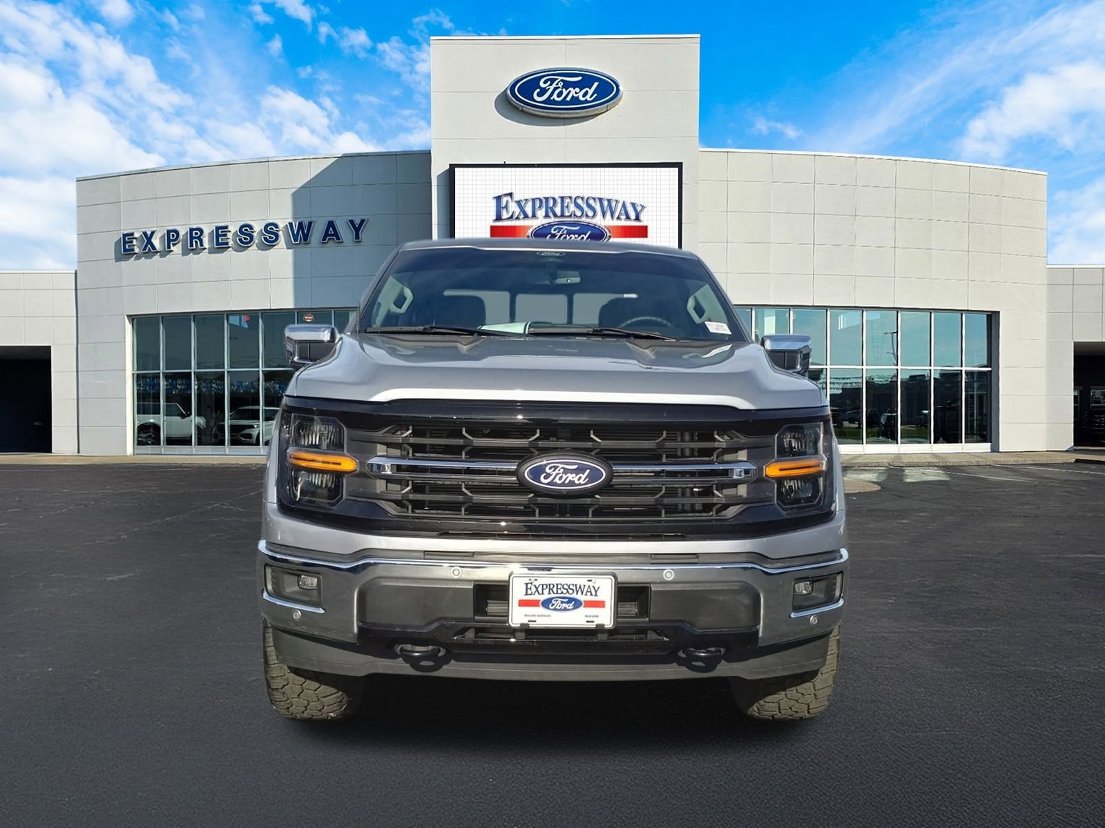 2024 Ford F-150 XLT 4WD SuperCrew 5.5' Box