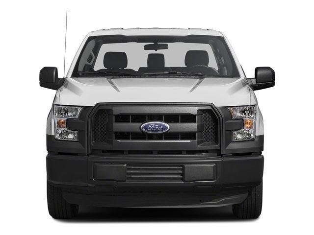 2016 Ford F-150 2WD Reg Cab 122.5" XL