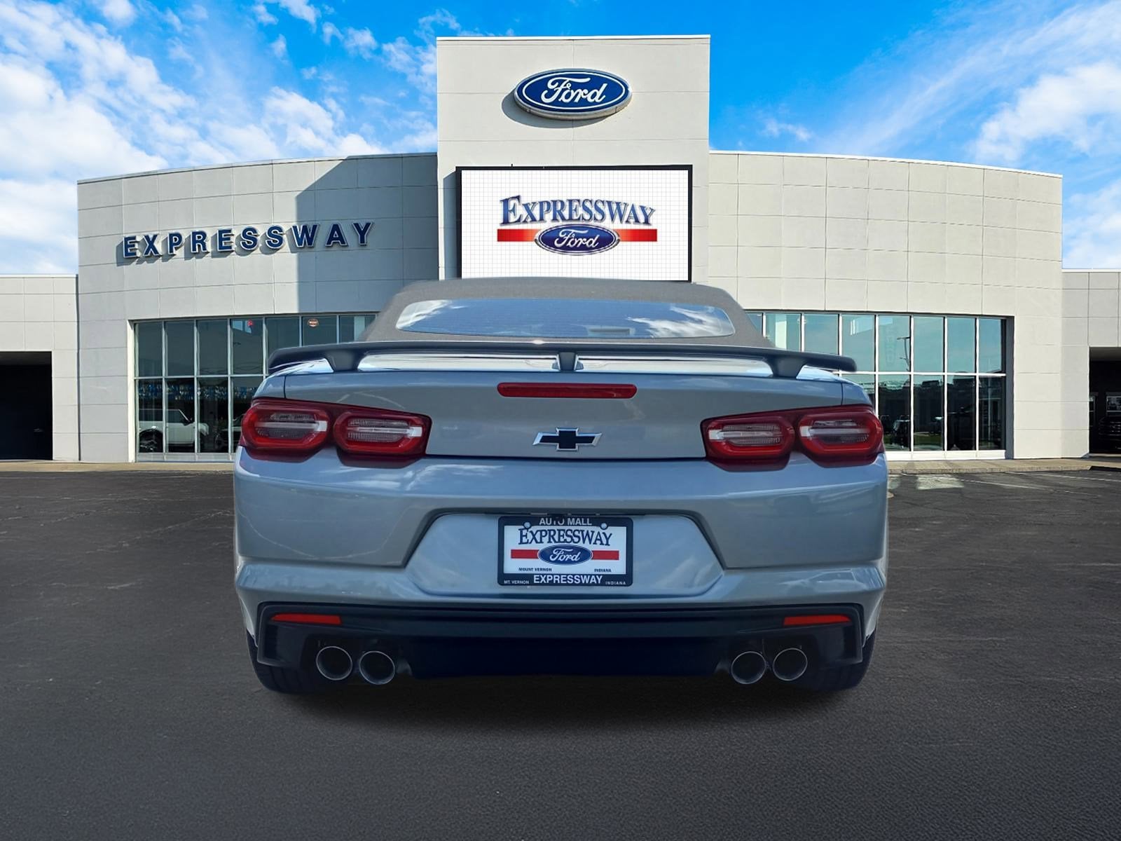 2023 Chevrolet Camaro LT1