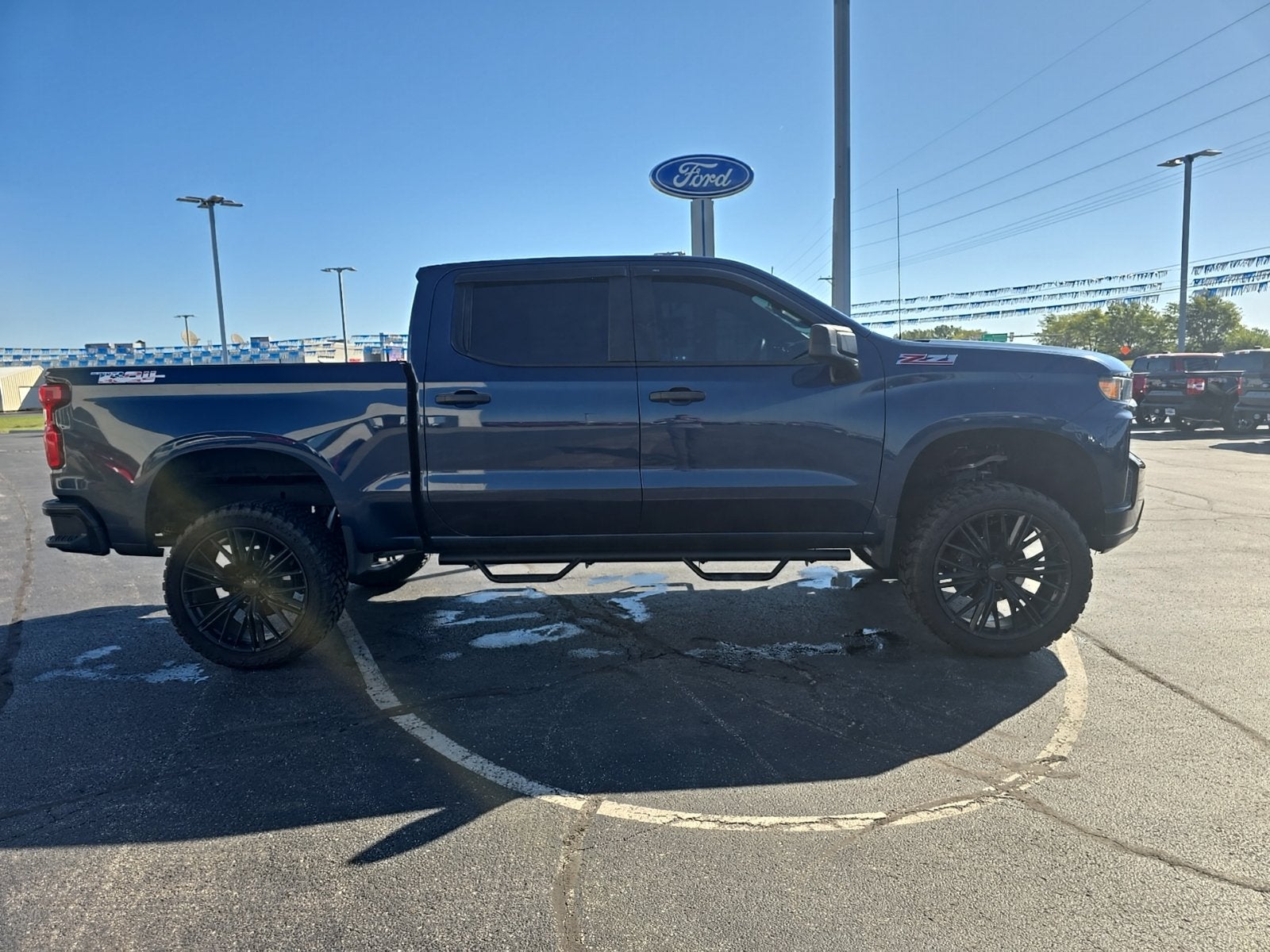 2019 Chevrolet Silverado 1500 Custom Trail Boss