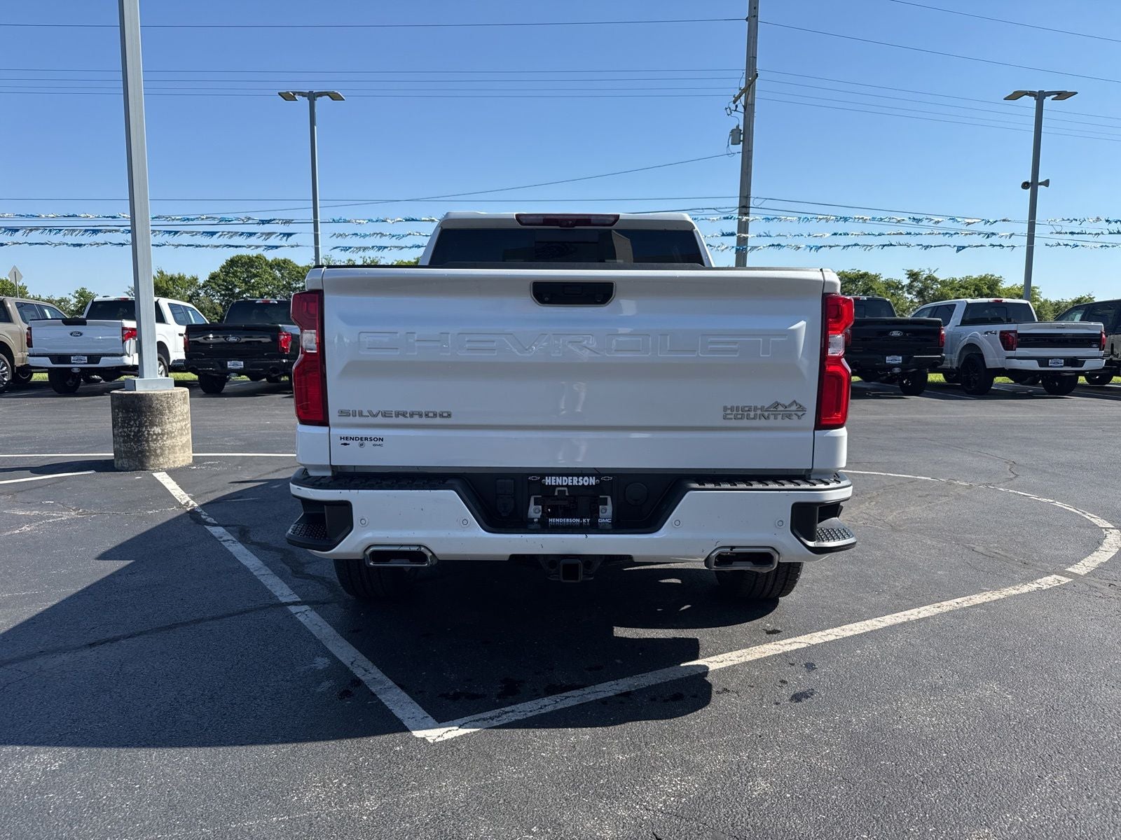 2022 Chevrolet Silverado 1500 High Country