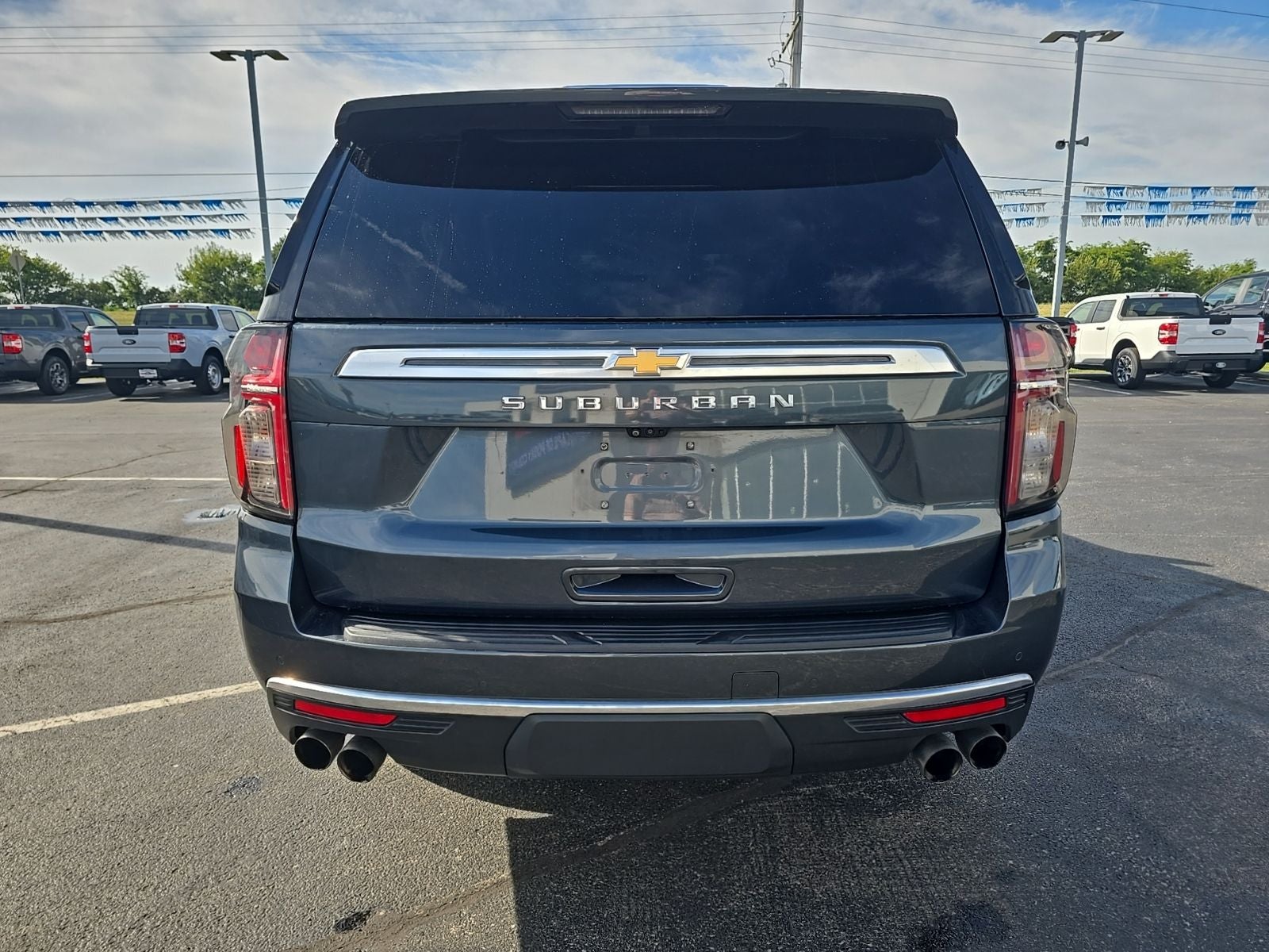 2021 Chevrolet Suburban High Country