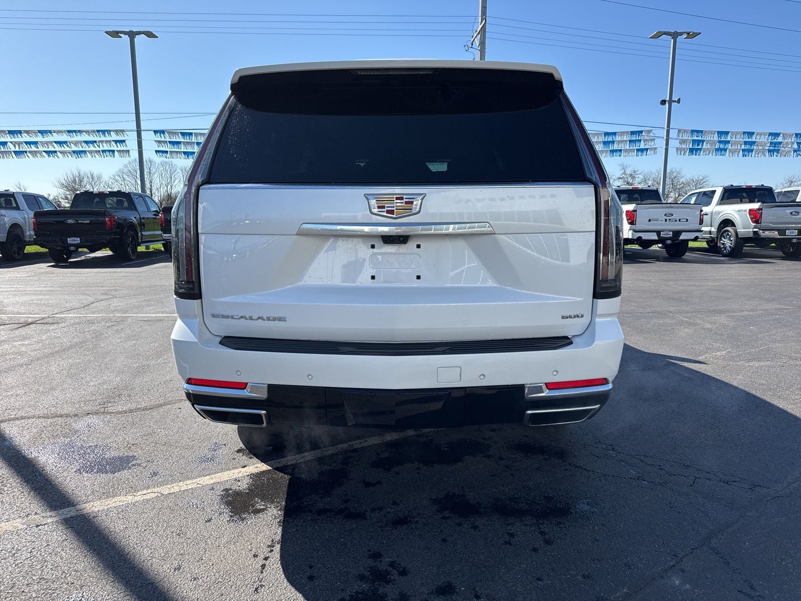 2025 Cadillac Escalade ESV Premium