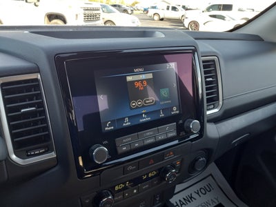 2024 Nissan Frontier SV