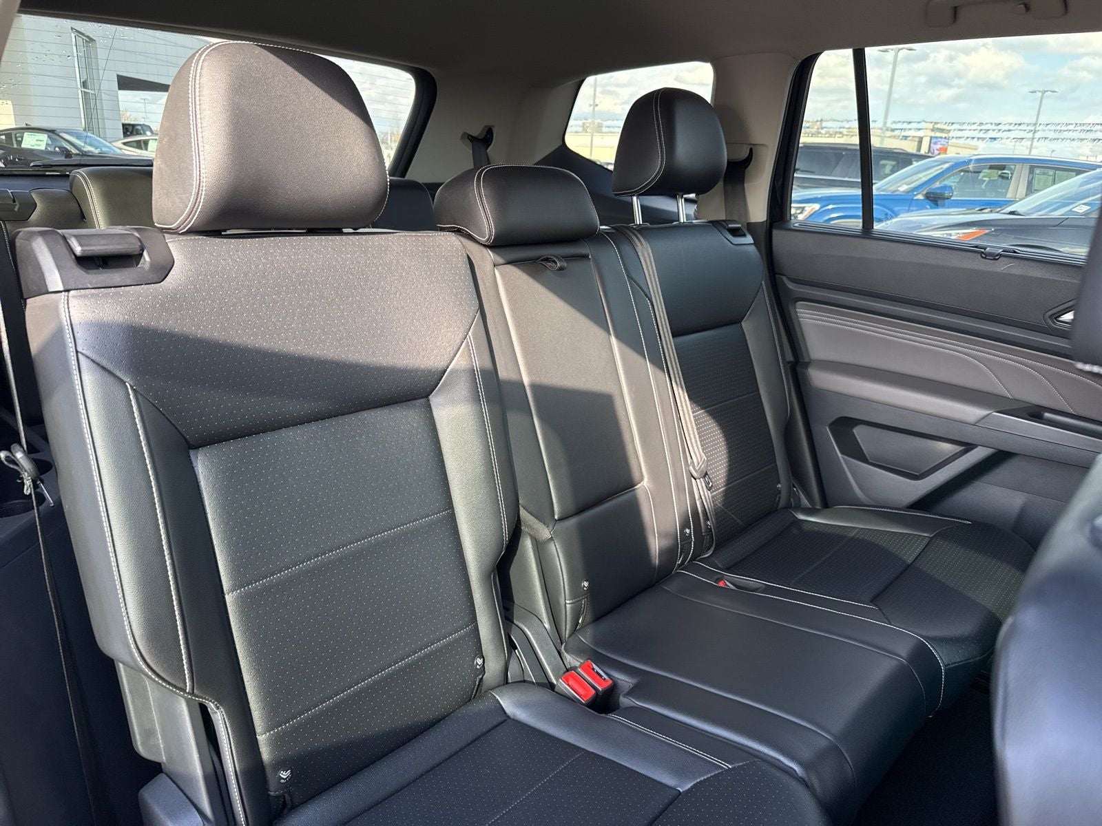 2022 Volkswagen Atlas 3.6L V6 SE w/Technology