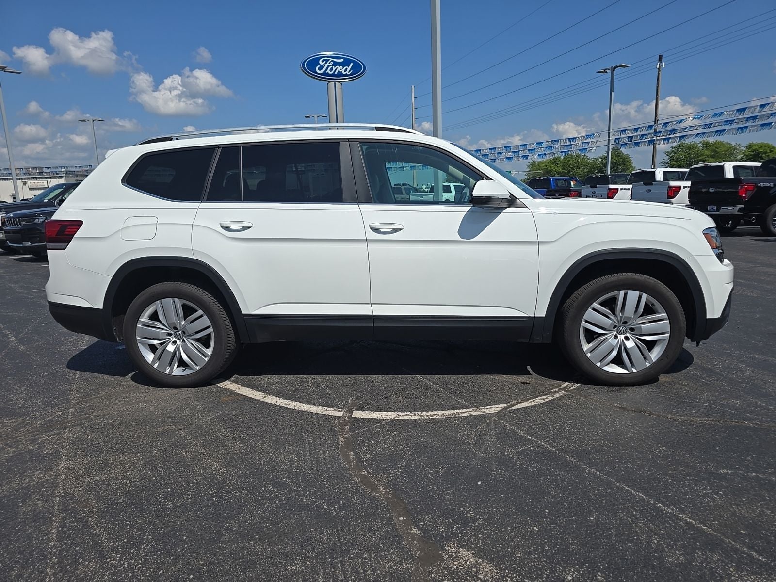 2019 Volkswagen Atlas 3.6L V6 SE w/Technology