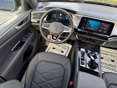 2025 Volkswagen Atlas Cross Sport 2.0T SE w/Technology