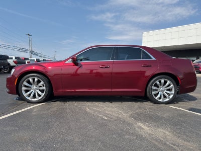 2018 Chrysler 300 Base