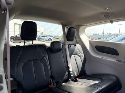 2020 Chrysler Voyager LXI