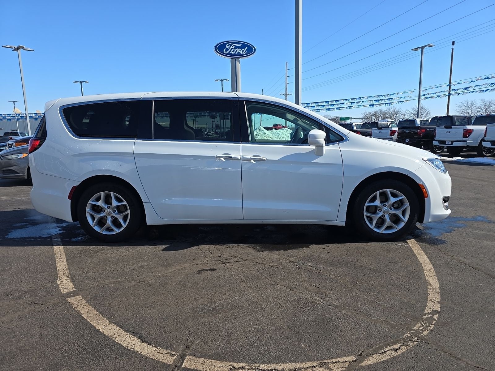 2018 Chrysler Pacifica Touring Plus