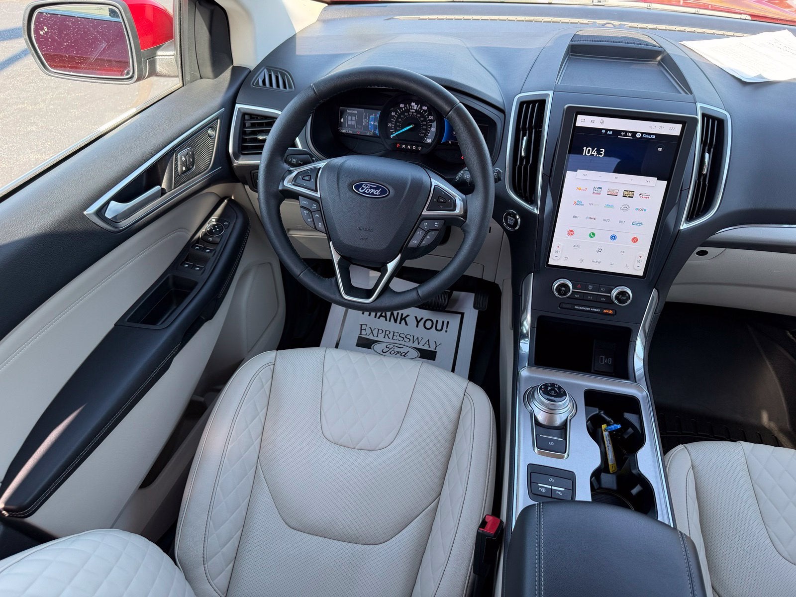 2024 Ford Edge Titanium