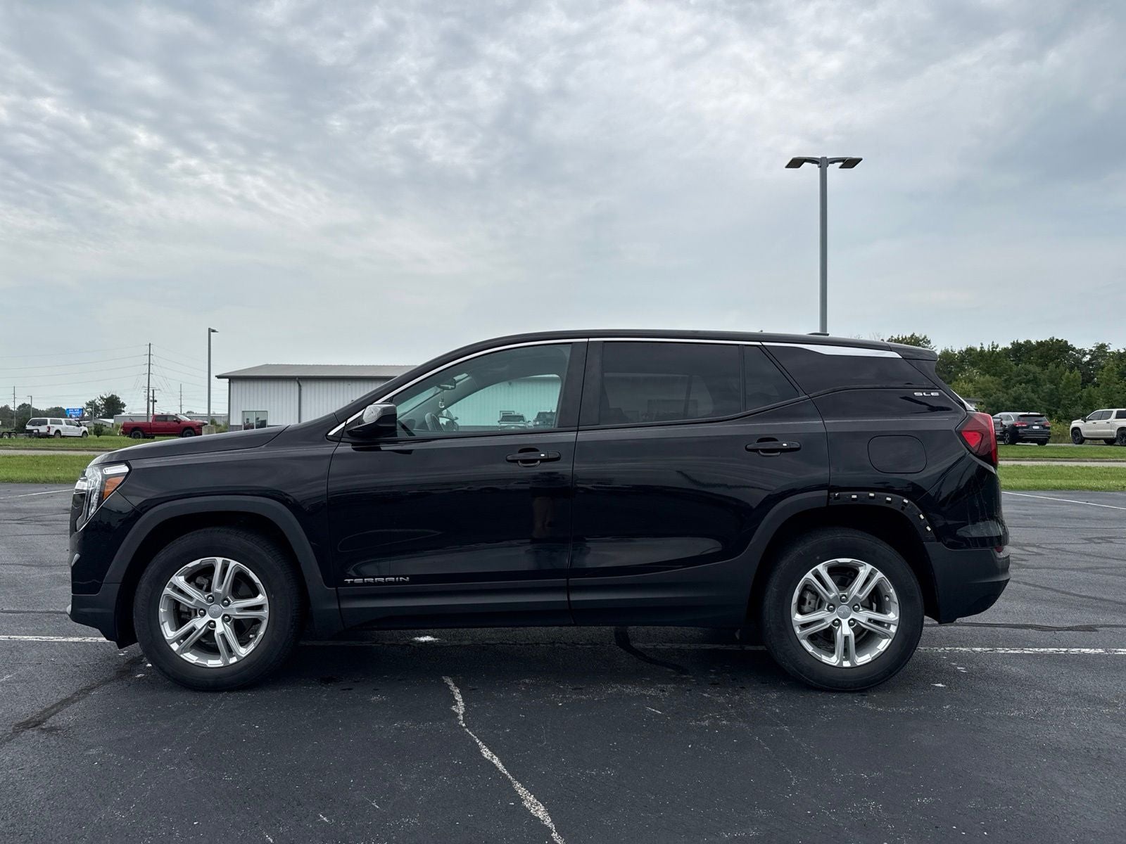 2022 GMC Terrain SLE