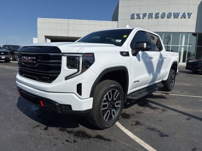 2025 GMC Sierra 1500 AT4