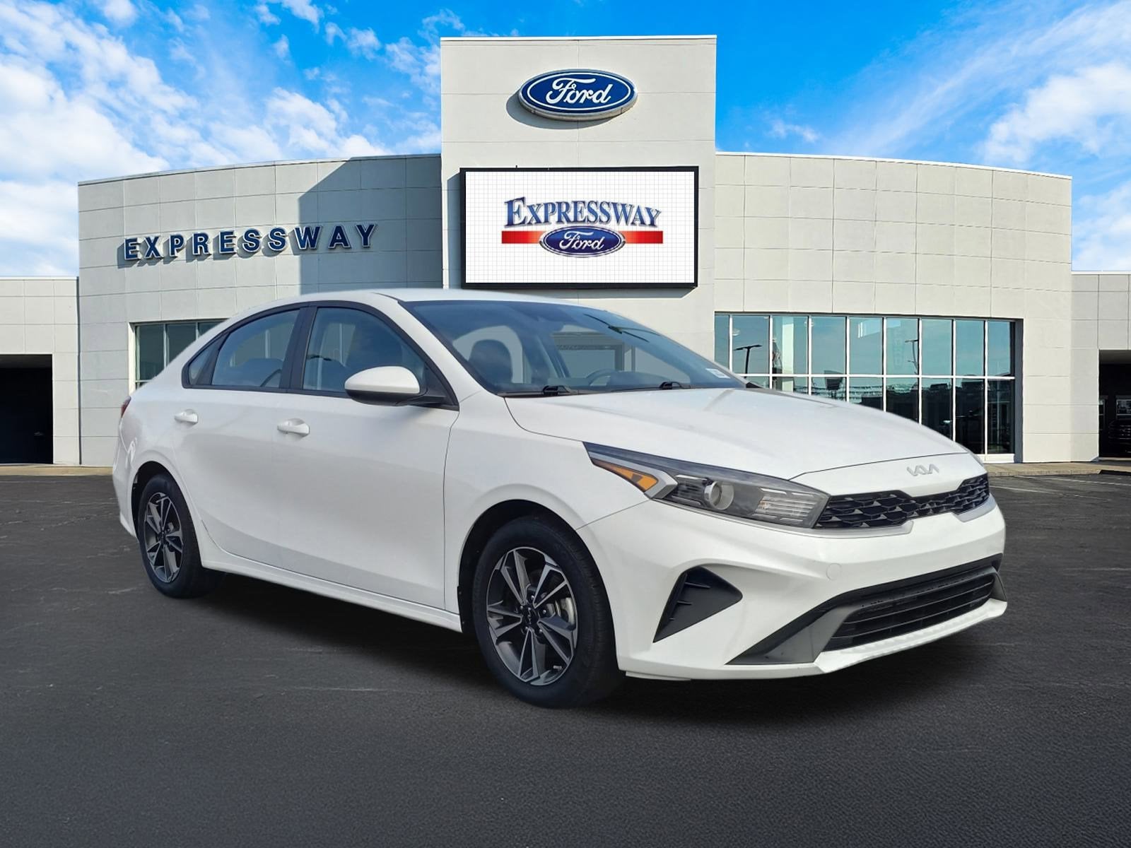 2024 Kia Forte LXS