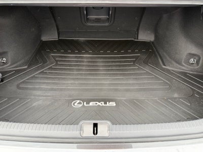 2022 Lexus ES 300h