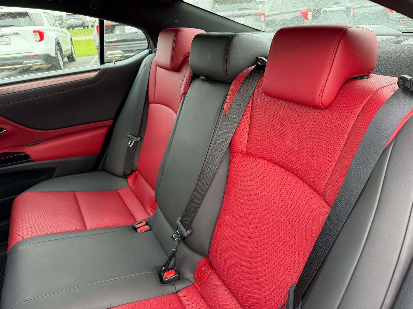 2022 Lexus ES 300h