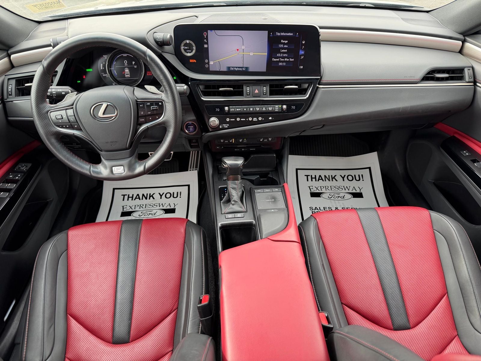 2022 Lexus ES 300h