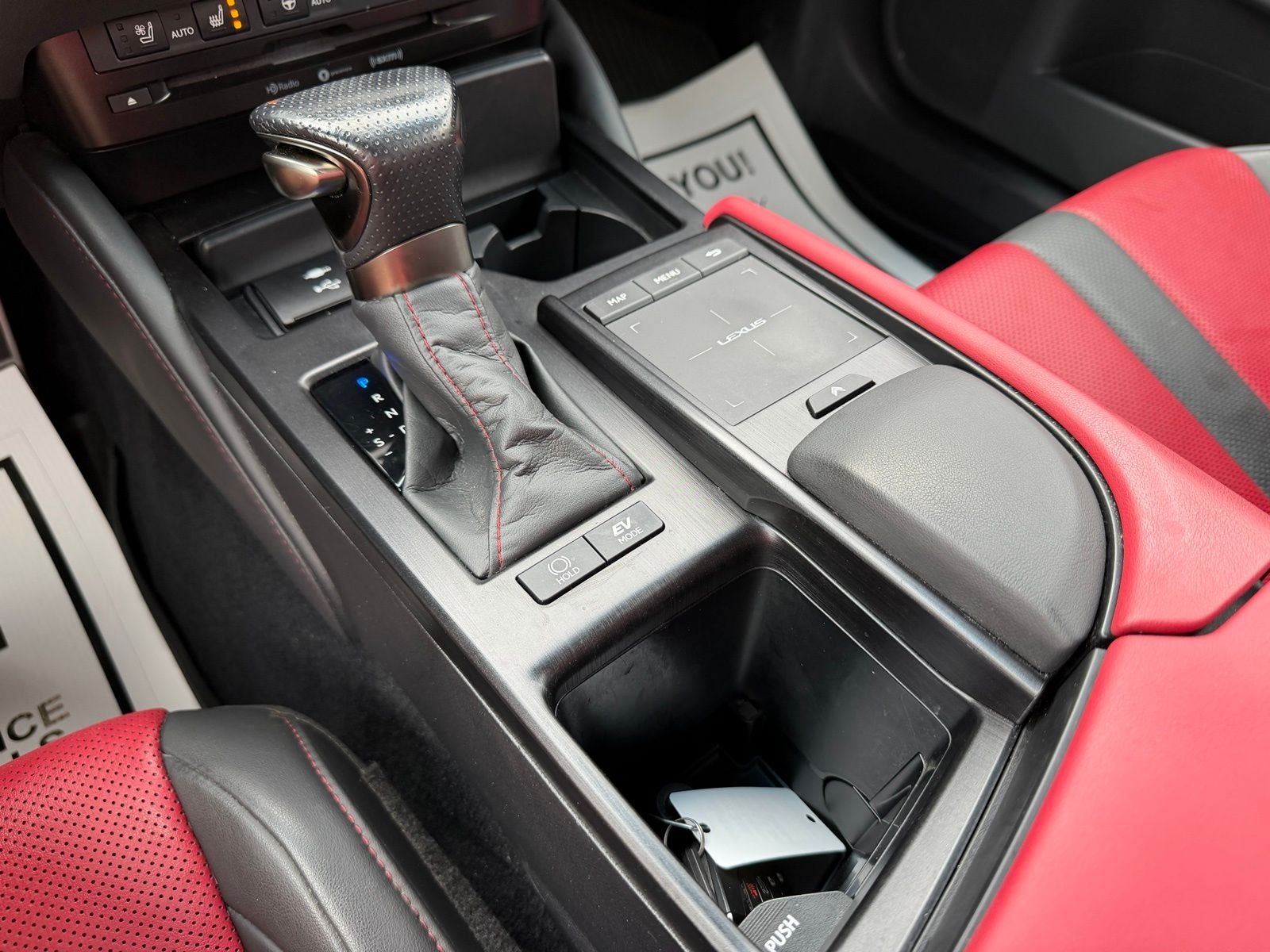 2022 Lexus ES 300h